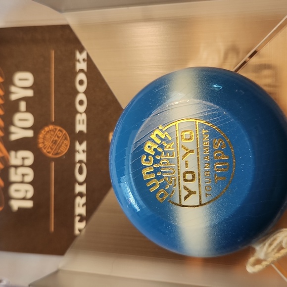 EUC 1955 Duncan reproduction super YOYO. - Picture 3 of 3